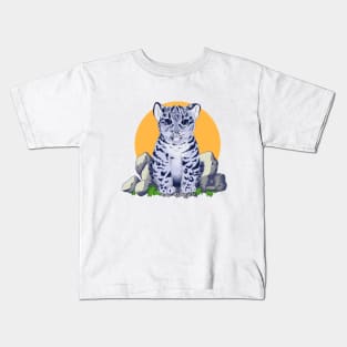 snow leopard Kids T-Shirt